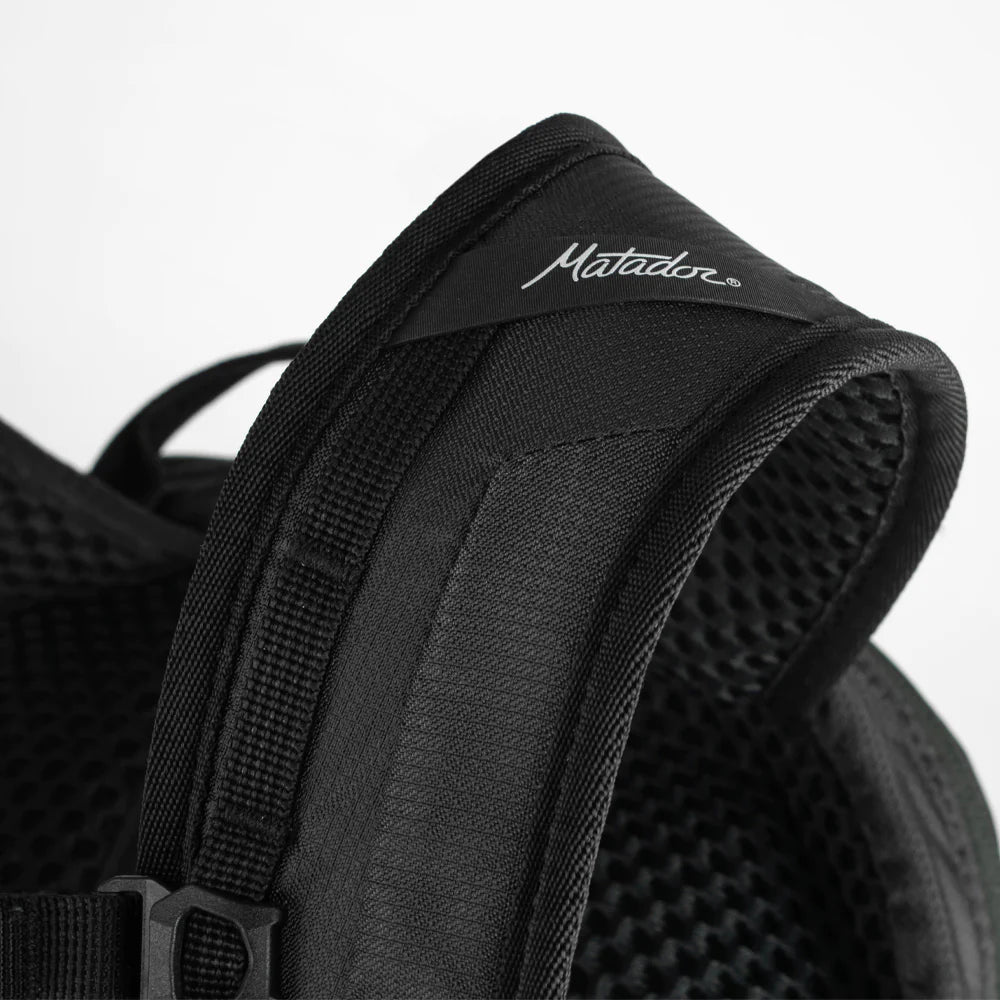 Matador Beast18 2.0 可折叠背包 - 木炭色 MATBE18001BK