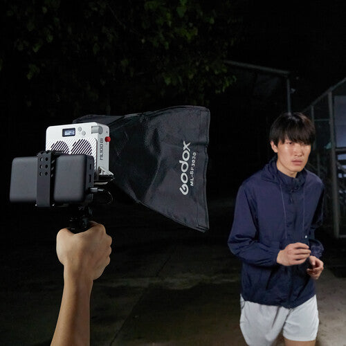 Godox ML100Bi 双色便携式 LED 灯