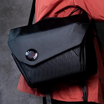 VSGO Black Snipe 6L 通勤相机背包