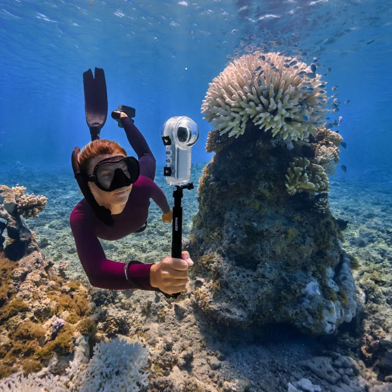 Insta360 X4 隐形潜水壳