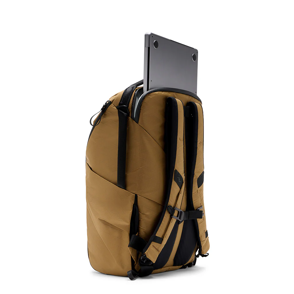 Peak Design 日常背包 30L V2（黑色、炭灰色、午夜蓝、土狼色）