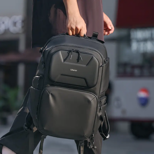 乌兰子 BP10 硬壳 35L 相机背包