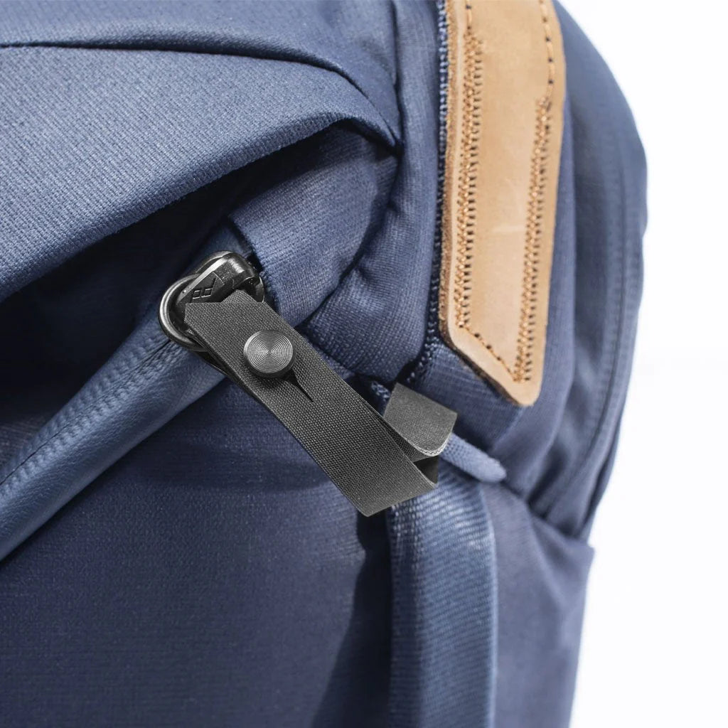 Peak Design 日常背包 30L V2（黑色、炭灰色、午夜蓝、土狼色）